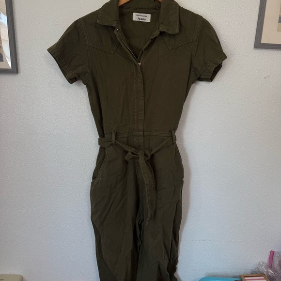 REFORMATION Kenny Army Green Boiler Jumpsuit Size: 4 - Picture 9 of 11